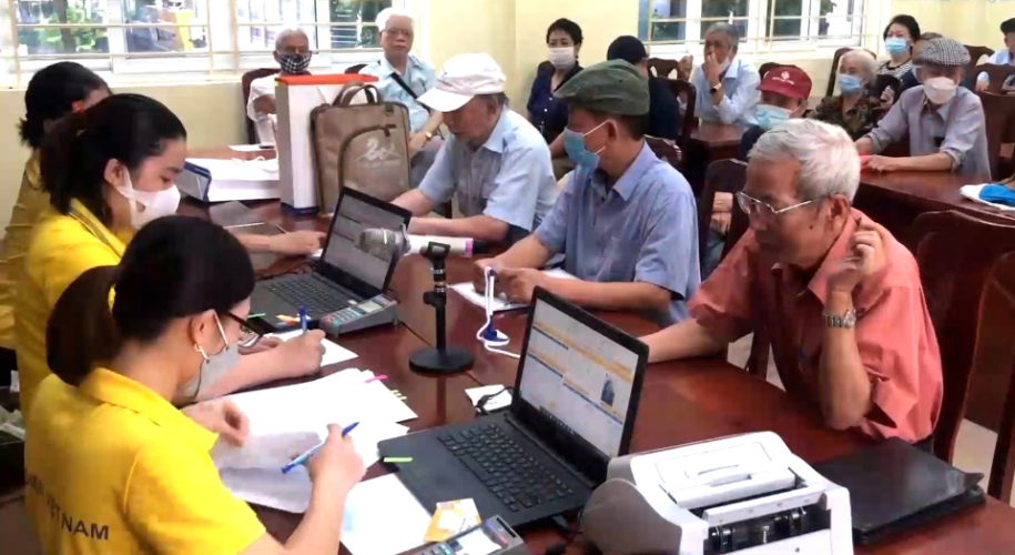 Cách tính lương hưu năm 2025 khu vực nhà nước có gì thay đổi?
