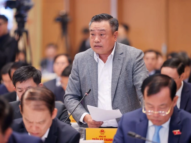 Chủ tịch Hà Nội Trần Sỹ Thanh: Sẽ xây thêm 9 cầu vượt sông Hồng