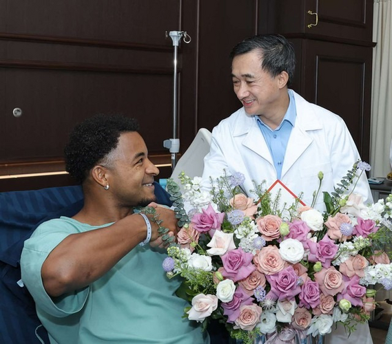 Bác sĩ nói thẳng về cơ hội phục hồi phong độ của Nguyễn Xuân Son