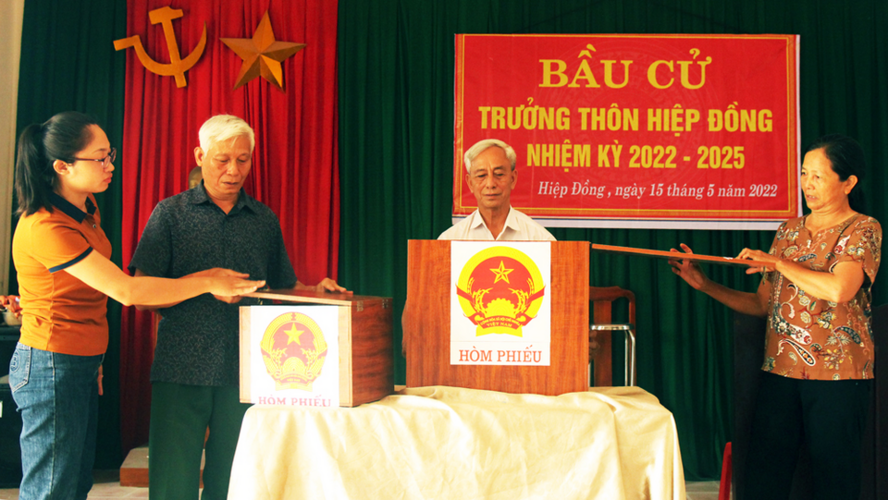Phụ cấp của Bí thư chi bộ kiêm trưởng thôn năm 2025 bao nhiêu?