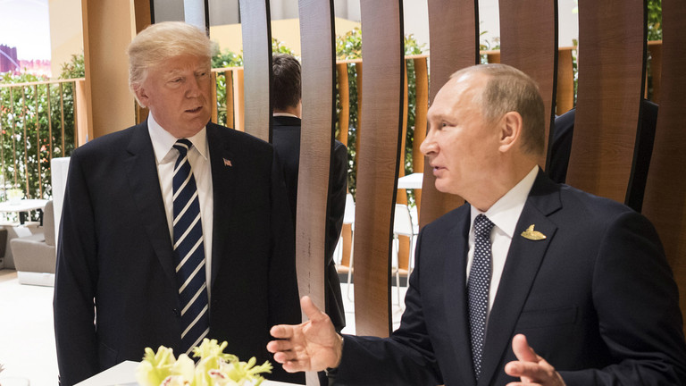 Điện Kremlin phản hồi thông tin cuộc gặp Trump - Putin s