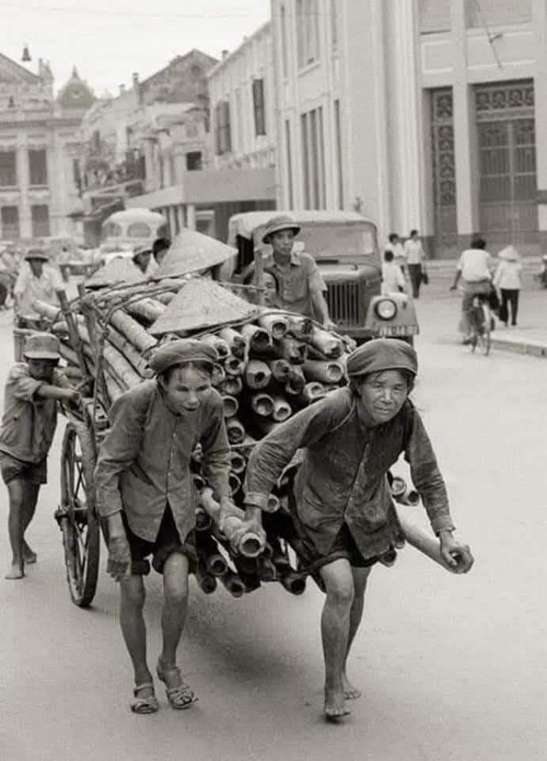 Tấm ảnh ấn tương phố Tràng Tiền 1982