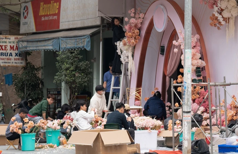 Á hậu Phương Nhi là ai?