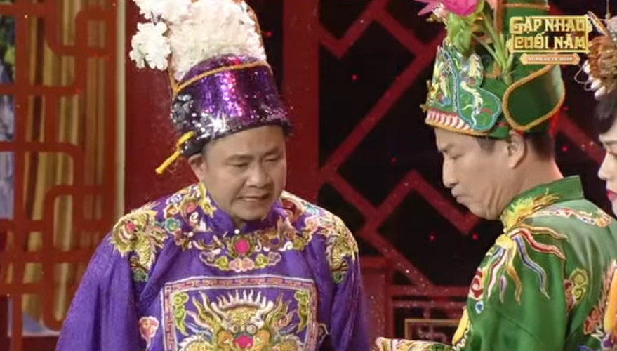 Ngọc Hoàng trăn trở tinh gọn triều đình