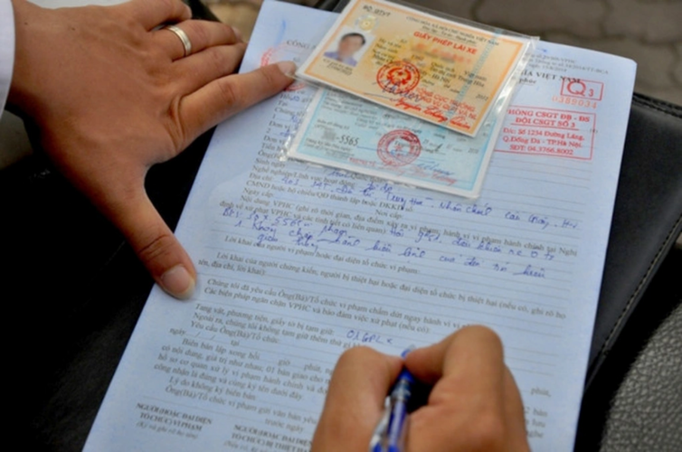 Chủ tịch UBND cấp xã có quyền xử phạt vi phạm giao thông không?