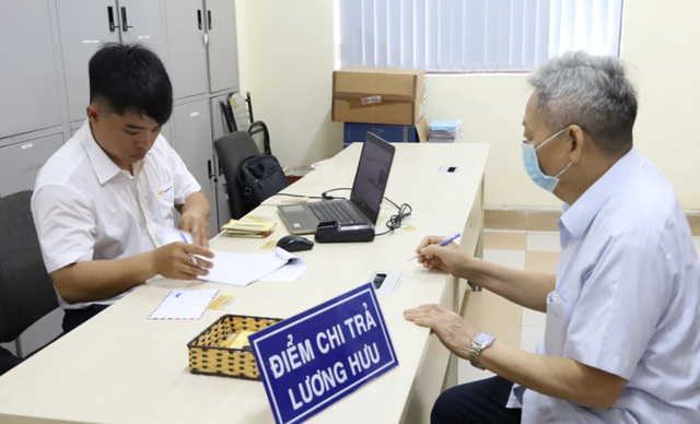 Từ 7/2025, 2 nhóm đối tượng được nghỉ hưu sớm không bị trừ tỉ lệ lương hưu