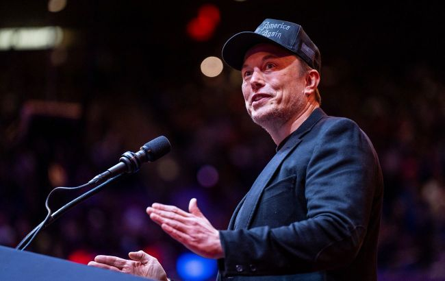 Elon Musk bất ngờ kêu gọi đóng cửa Đài châu Âu Tự do và Đài tiếng nói Hoa Kỳ