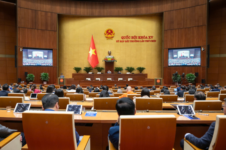 Bộ máy Quốc hội mới nhất: Chủ tịch Quốc hội; 6 Phó Chủ tịch Quốc hội, 12 Ủy viên Ủy ban Thường vụ Quốc hội
