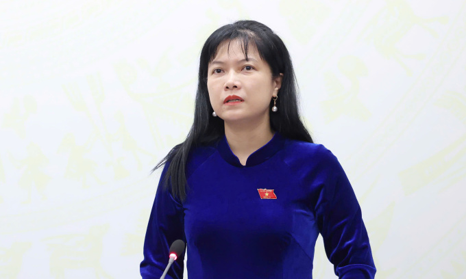 Một số cán bộ cơ quan Quốc hội tự nguyện "từ trưởng xuống phó"