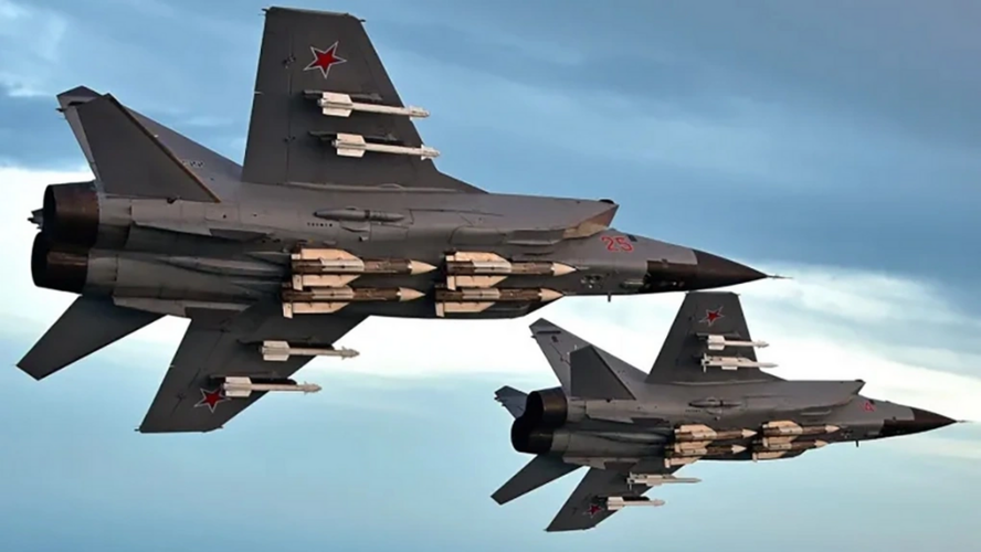 MiG-31K của Nga bất ngờ dừng không kích Ukraine: Chuyện gì đang diễn ra?