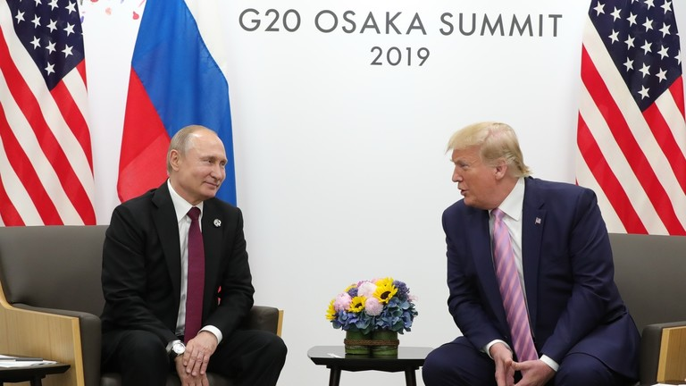 Quá nhanh! Chúng tôi chóng hết cả mặt với đồng chí Trump!