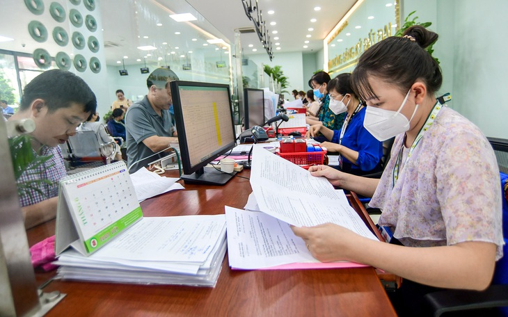 Bỏ cấp huyện, Chủ tịch UBND xã, phường có thêm nhiệm vụ quyền hạn gì?