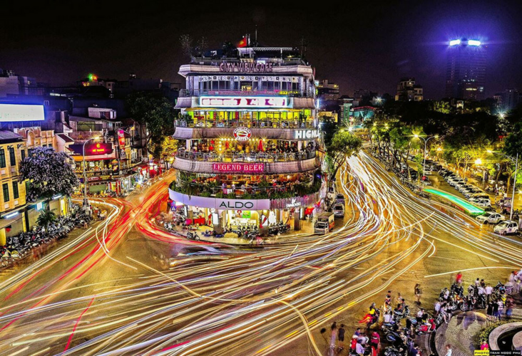 Cơ ngơi trải khắp Hà Nội của "ông chủ" tòa nhà Hàm Cá Mập đắc địa bậc nhất Hồ Gươm