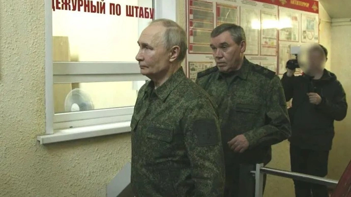 Kremlin: Putin chỉ thị đánh bại quân đội Ukraine ở Kursk Oblast càng sớm càng tốt