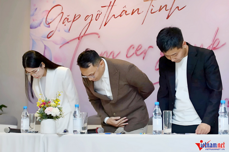 Quang Linh, Hằng Du Mục 'lách' gặp gỡ báo chí để họp báo chui, sao không bị phạt?