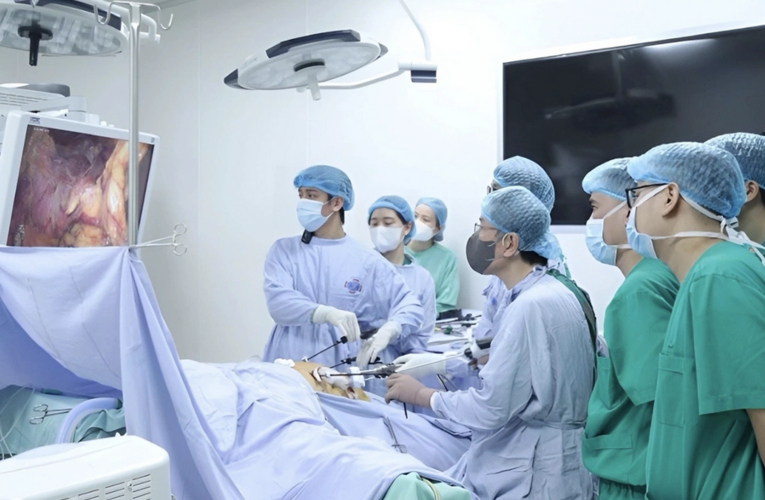Lối sống 'Tây hóa' đẩy nhanh ung thư đại tràng