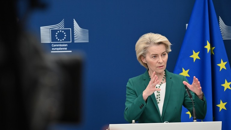 Lãnh đạo EU đề nghị Trump thỏa thuận thuế quan