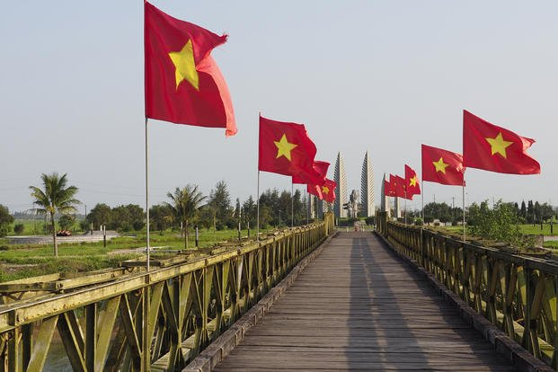 50 năm sau, chiến trường xưa thu hút nhiều cựu chiến binh Mỹ và khách du lịch