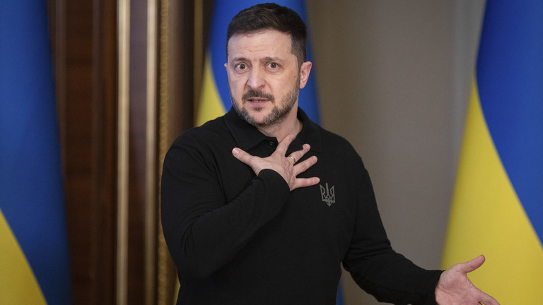 Biết chắc không còn vé vào NATO, Zelensky yêu cầu 'ít nhất' điều này
