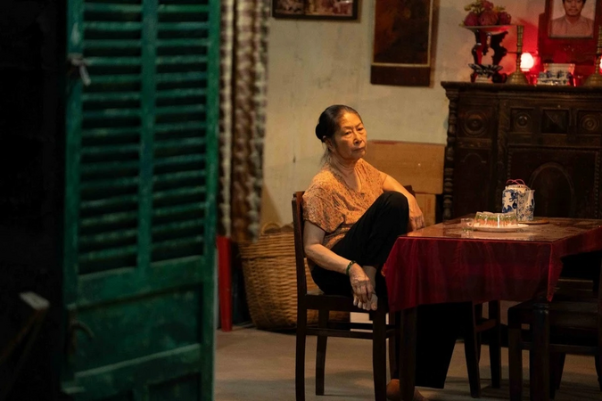 "Từ vai ác đến bà ngoại quốc dân” - NSƯT Kim Phương lột xác ngoạn mục trong Lật Mặt 8