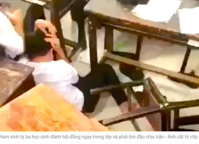 Nam sinh lớp 10 bị đánh hội đồng ngay trong lớp phải nhập viện