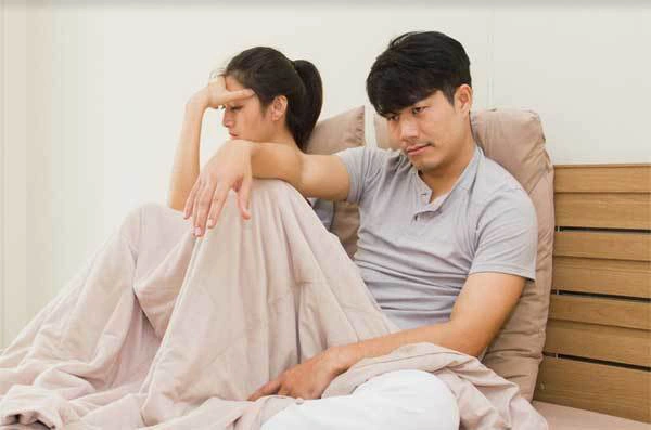 Những lý do cực sốc khi các bà vợ khi phát hiện chồng “bóc bánh trả tiền" đa số phải tha thứ