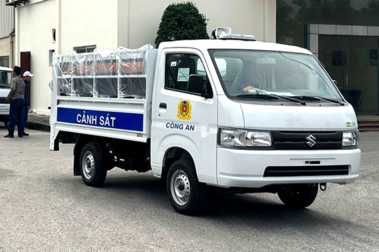 Ai dùng ô tô trật tự của phường chở ma túy, tiếp tay cho đường dây ma túy xuyên quốc gia?