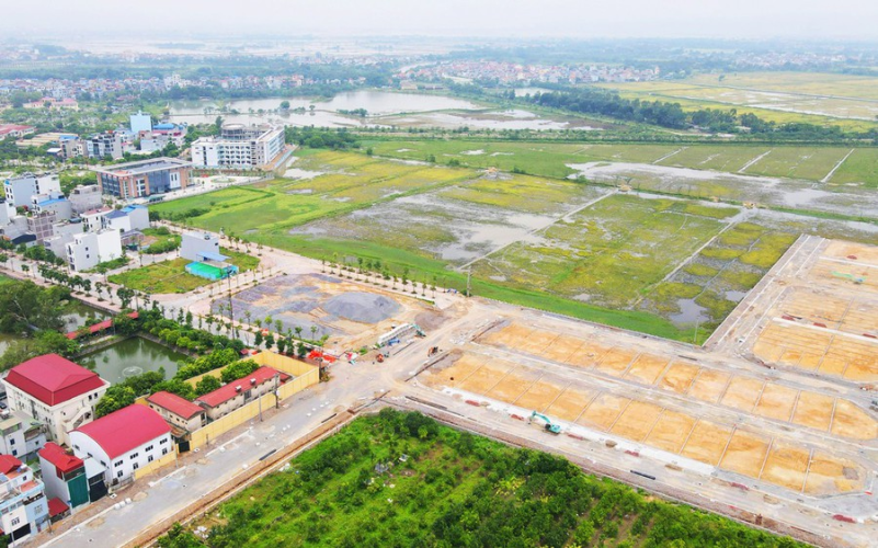 Cùng là đô thị bậc lớn nhất cả nước, nhưng quy định tách thửa ở Hà Nội và TPHCM rất khác nhau. Vì sao?
