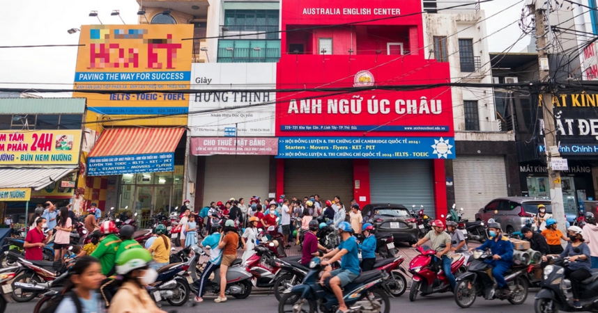 5 lưu ý phụ huynh để tiền học phí không thành tiền học quá lãng phí khi cho con học tiếng Anh "đóng tiền một cục" rồi tiền mất tật mang