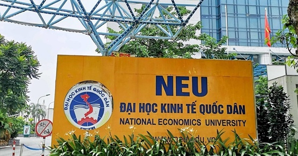 ĐH Kinh tế Quốc dân cộng 2 lần điểm cho thí sinh có chứng chỉ ngoại ngữ, đầu tư học tiếng Anh  bài bản có lợi quá!