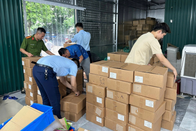 Phát hiện 5.400 sản phẩm mỹ phẩm nhập lậu của Công ty Ngân Korea