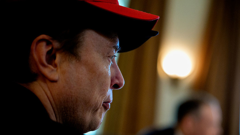 Musk tức giận cáo buộc Tổng thống Mỹ vô ơn: "Nếu không có tôi, ông ấy không thể thắng cử"