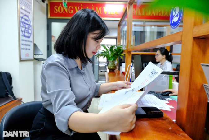 Hơn 54% cán bộ chọn “dứt áo ra đi” dù không nằm trong diện tinh giản