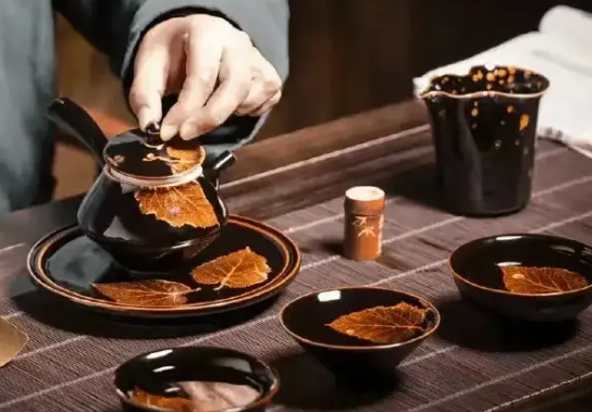 Khi về già, con cái dâu rể không tôn trọng bạn, không cần tức giận chỉ cần làm 2 "chuyện tàn nhẫn" này là đủ