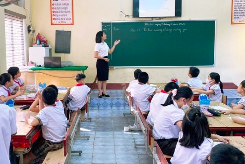 Luật Nhà giáo ưu đãi vượt trội cho giáo viên, lương xếp cao nhất trong thang bậc lương