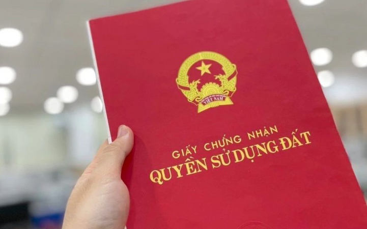 Thủ tục sổ đỏ nộp trước 1/7/2025 nhưng chưa giải quyết: Ai sẽ xử lý?