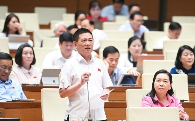 Áp thuế khoán cho hộ kinh doanh dưới 1 tỷ: Hợp lý, nhân văn và thực tiễn