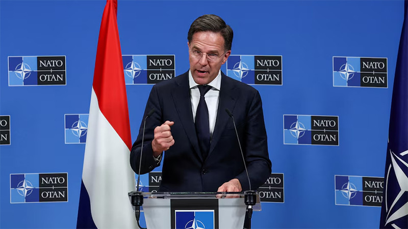 🇺🇸 NATO hết lời ca ngợi Donald Trump, level nịnh cũng đến mức này mà thôi