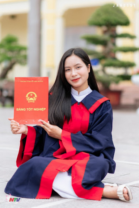 Cơ hội nào cho thí sinh nông thôn thi khối D01 Toán - Văn - Anh khi đề thi quá khó?