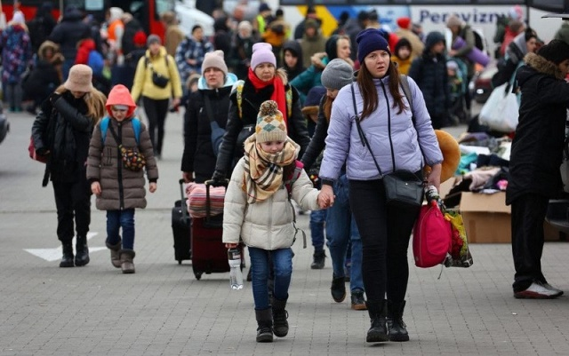 Ukraine đối mặt 'làn sóng di cư', lo ngại thảm họa nhân lực xã hội