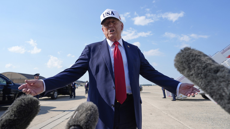 Donald Trump vừa gọi điện cho Putin, kết quả ra sao?