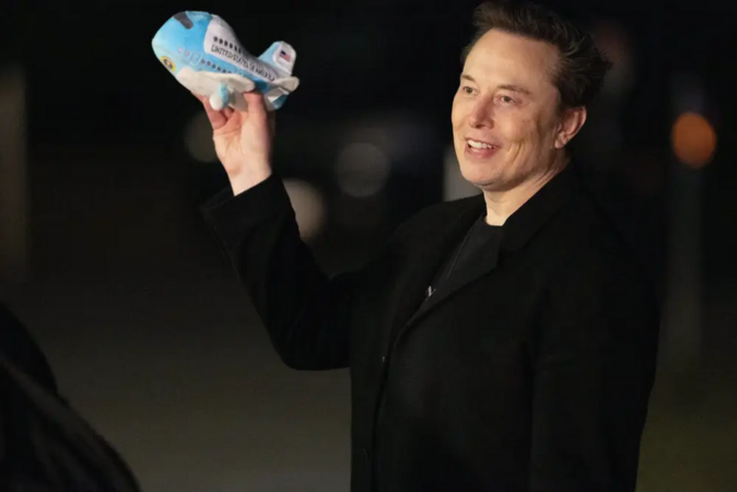 Elon Musk thành lập Đảng Mỹ, Trump cho rằng Musk "hoàn toàn mất kiểm soát và mất phương hướng"