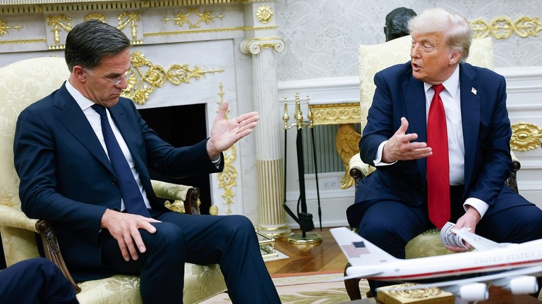 Trump nói ông "chưa xong việc với" Putin