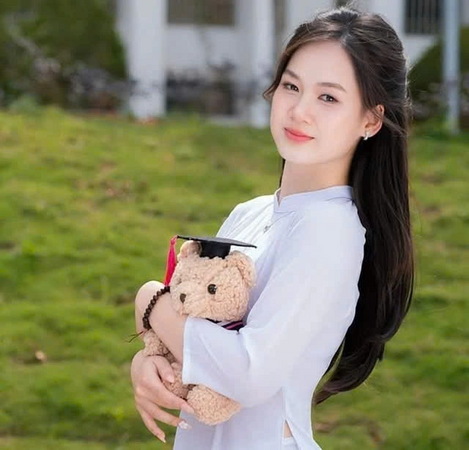 Kinh nghiệm gì dễ học nhất của chị thủ khoa xinh đẹp 2k7 mà 2ḱ8 có thể học hỏi được ngay?