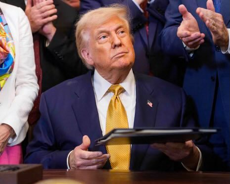 Tổng thống Trump kiện báo Mỹ WSJ đòi bồi thường 10 tỷ USD