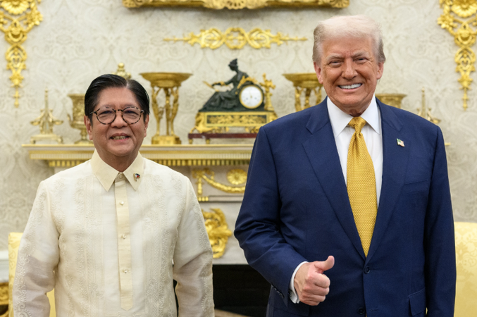 Hoa Kỳ giảm thuế cho Philippines từ 20% xuống còn 19%. Trump phàn nàn đàm phán khó