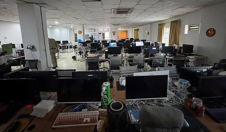 Campuchia trấn áp lừa đảo trực tuyến: giải cứu 153 người Việt, bắt 693 người Việt Nam