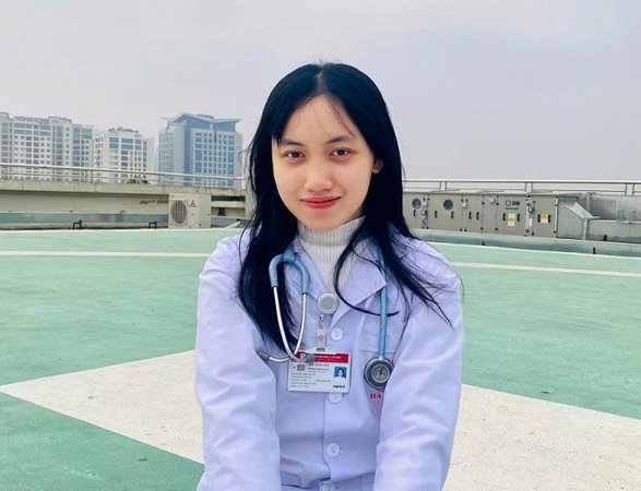 Cô gái "chục năm có một": Thủ khoa đầu vào lẫn đầu ra của Đại học Y Hà Nội