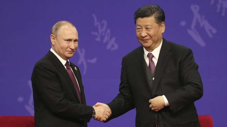 Putin và Tập Cận Bình thảo luận về Ukraine trước thềm hội nghị thượng đỉnh Nga-Mỹ