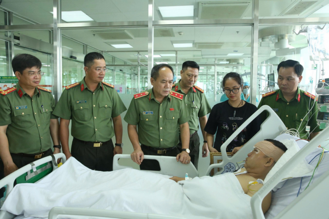 Vợ Đại úy Lê Đình Công khẳng định gia đình không kêu gọi ủng hộ, quyên góp nhưng có đối tượng giả danh đăng tin